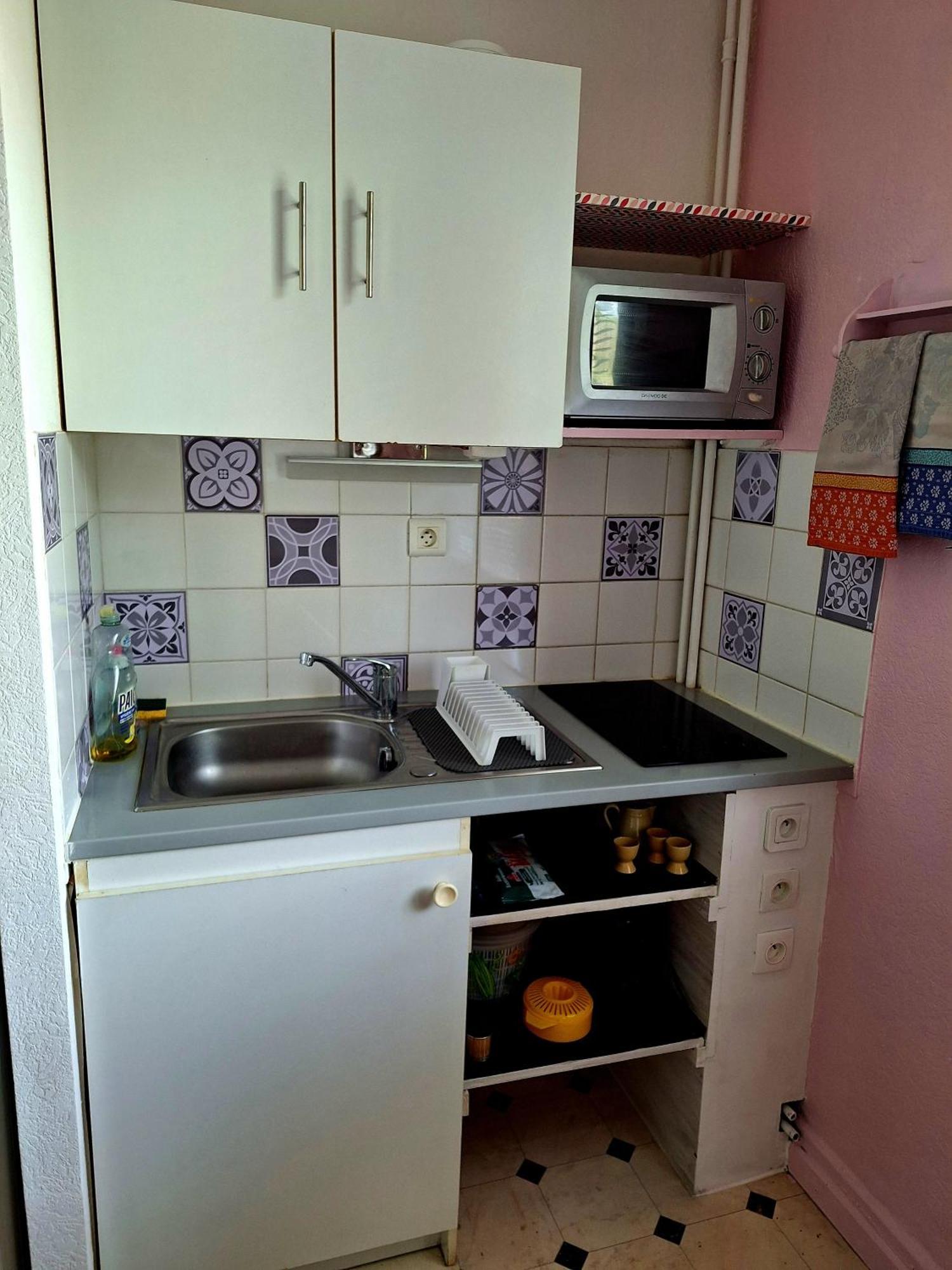 Studio Tout Confort A 300 M Des Thermes Cazaubon Номер фото